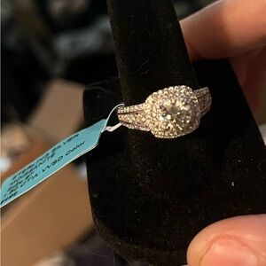 Elegant Silver Diamond Ring